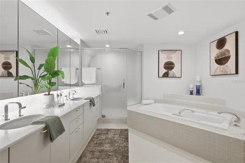Copropriété à vendre à Longboat Key, Floride: 3 chambres, 284.93 m2 № 2402801 - photo 10