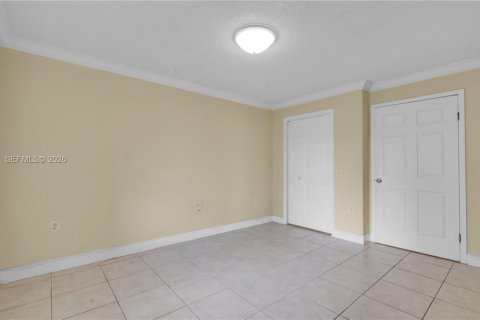 Купить кондоминиум в Майами, Флорида 2 спальни, 101.26м2, № 2043378 - фото 9