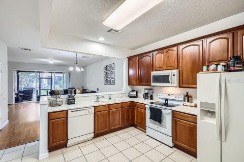 Townhouse in Orlando, Florida 3 bedrooms, 156.26 sq.m. № 1584465 - photo 12