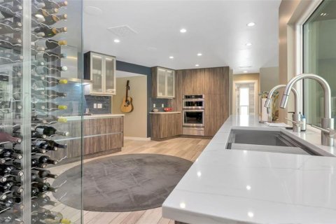 Casa en alquiler en Saint Petersburg, Florida, 3 dormitorios, 231.88 m2 № 1911509 - foto 12
