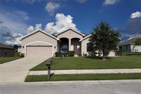 House in Lake Wales, Florida 5 bedrooms, 269.51 sq.m. № 1885594 - photo 1