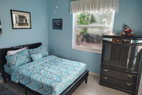 Villa ou maison à louer à Weston, Floride: 4 chambres, 404.96 m2 № 1982646 - photo 26