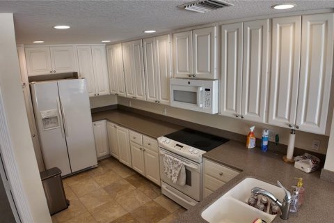 Adosado en alquiler en Orlando, Florida, 3 dormitorios, 168.15 m2 № 1765863 - foto 13