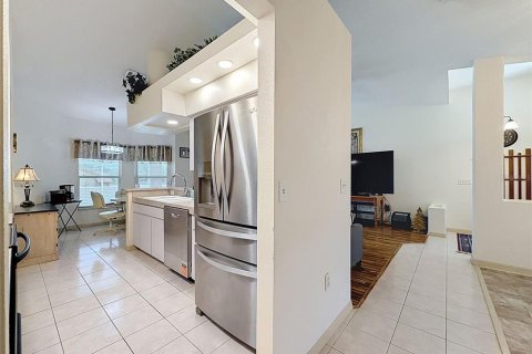 Casa en venta en Spring Hill, Florida, 3 dormitorios, 140.1 m2 № 2134334 - foto 16