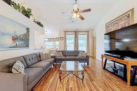 Casa en venta en Spring Hill, Florida, 3 dormitorios, 140.1 m2 № 2134334 - foto 8