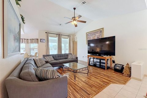 Casa en venta en Spring Hill, Florida, 3 dormitorios, 140.1 m2 № 2134334 - foto 7