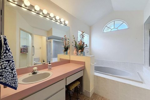Casa en venta en Spring Hill, Florida, 3 dormitorios, 140.1 m2 № 2134334 - foto 29