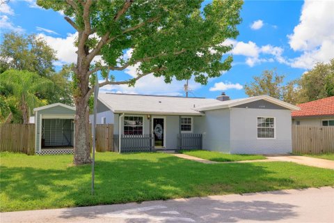 Casa en venta en Pinellas Park, Florida, 3 dormitorios, 150.78 m2 № 1900462 - foto 3