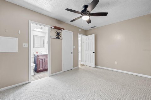 Casa en venta en Pinellas Park, Florida, 3 dormitorios, 150.78 m2 № 1900462 - foto 14