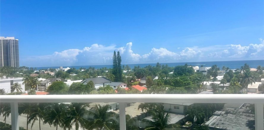 Condo in Fort Lauderdale, Florida, 2 bedrooms  № 2183705