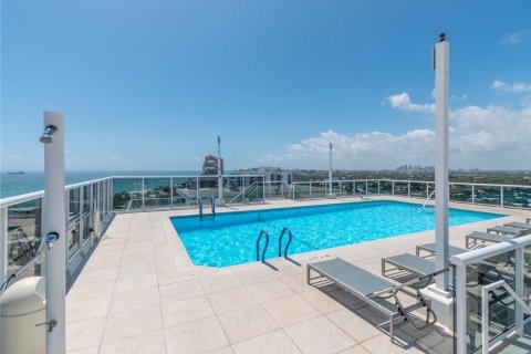 Condo in Fort Lauderdale, Florida, 2 bedrooms  № 2183705 - photo 12
