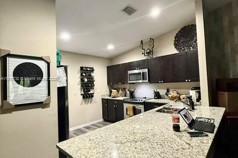 Condo in Port Charlotte, Florida, 6 bedrooms  № 1865732 - photo 8