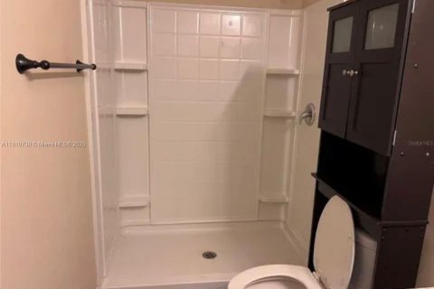 Condo in Port Charlotte, Florida, 6 bedrooms  № 1865732 - photo 13