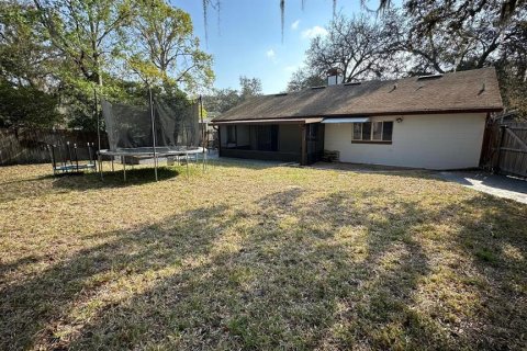 House in Sanford, Florida 3 bedrooms, 124.77 sq.m. № 2229968 - photo 12
