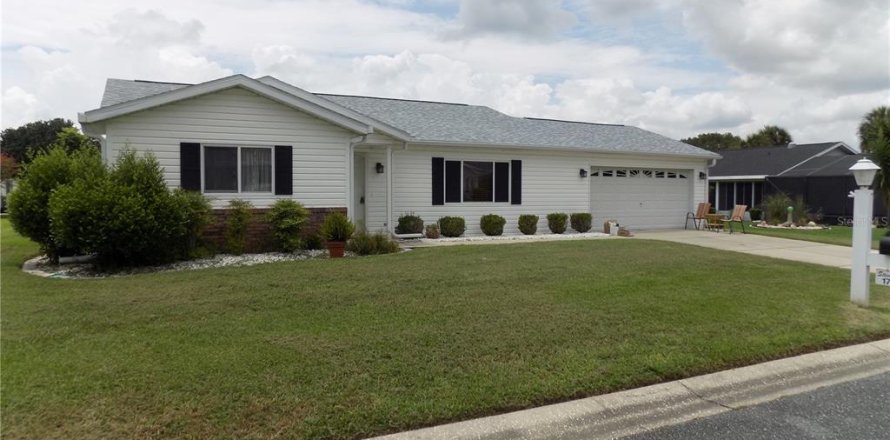 Villa ou maison à Summerfield, Floride 2 chambres, 129.13 m2 № 1846708