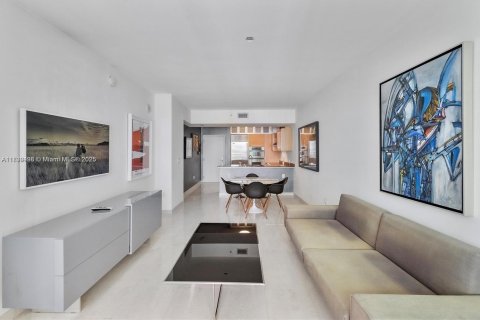 Copropriété à louer à Miami, Floride: 1 chambre, 76.18 m2 № 1828236 - photo 7