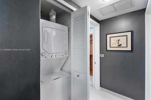 Copropriété à louer à Miami, Floride: 1 chambre, 76.18 m2 № 1828236 - photo 13