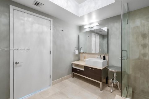 Copropriété à louer à Miami, Floride: 1 chambre, 76.18 m2 № 1828236 - photo 11