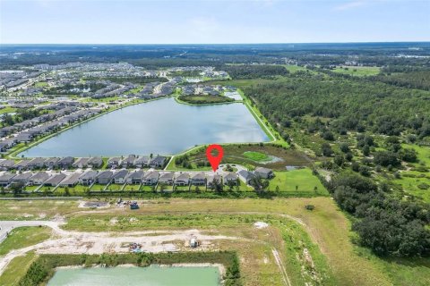 House in Wesley Chapel, Florida 4 bedrooms, 220.27 sq.m. № 2403660 - photo 23