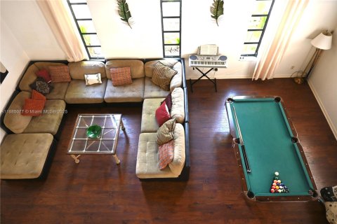 Villa ou maison à louer à Hollywood, Floride: 5 chambres, 278.71 m2 № 1930567 - photo 14