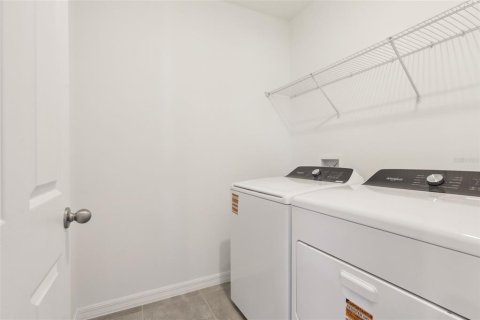 Casa en venta en Lake Alfred, Florida, 3 dormitorios, 157.47 m2 № 1572095 - foto 30