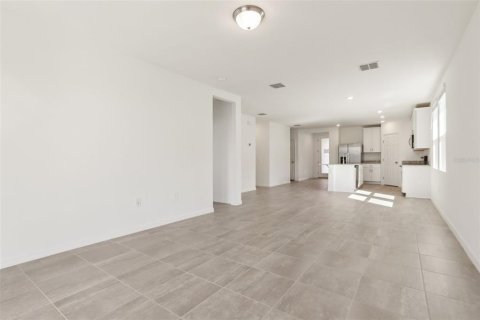 Casa en venta en Lake Alfred, Florida, 3 dormitorios, 157.47 m2 № 1572095 - foto 11