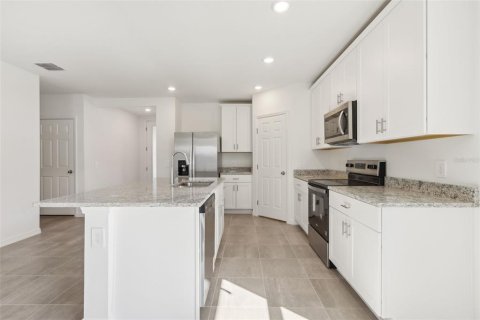 Casa en venta en Lake Alfred, Florida, 3 dormitorios, 157.47 m2 № 1572095 - foto 17