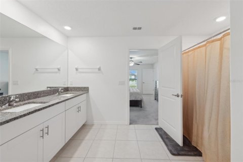 Casa en venta en Riverview, Florida, 4 dormitorios, 179.77 m2 № 1910576 - foto 12