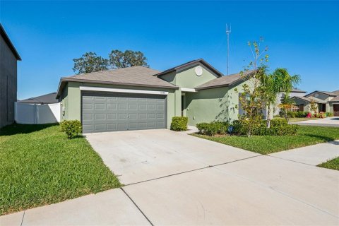 Casa en venta en Riverview, Florida, 4 dormitorios, 179.77 m2 № 1910576 - foto 1