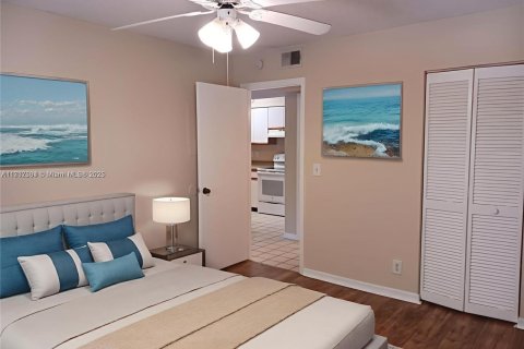 Copropriété à vendre à Pompano Beach, Floride: 1 chambre, 58.81 m2 № 2091352 - photo 7