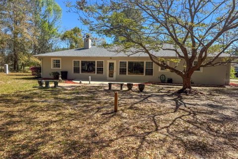House in Keystone Heights, Florida 3 bedrooms, 197.51 sq.m. № 1634159 - photo 21