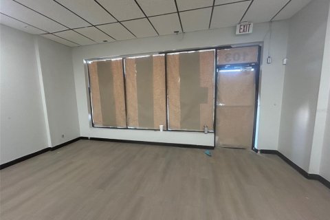 Immobilier commercial à louer à Orlando, Floride: 3271.09 m2 № 2167012 - photo 5