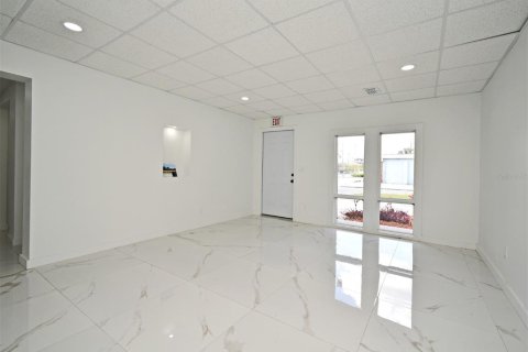 Commercial property in Winter Park, Florida 228.17 sq.m. № 1422479 - photo 3
