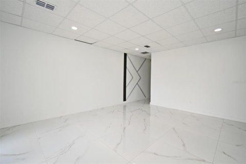 Commercial property in Winter Park, Florida 228.17 sq.m. № 1422479 - photo 4