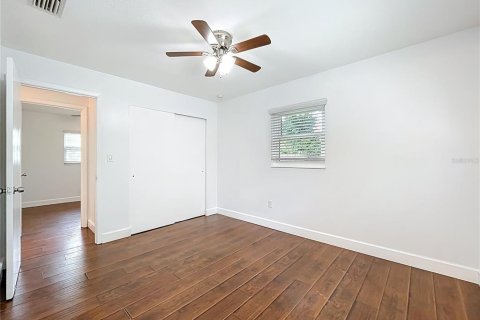 House in Mount Dora, Florida 3 bedrooms, 101.54 sq.m. № 1919586 - photo 26
