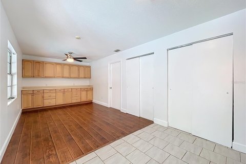 House in Mount Dora, Florida 3 bedrooms, 101.54 sq.m. № 1919586 - photo 17