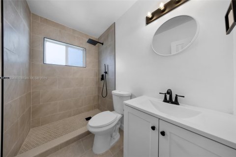 Купить кондоминиум в Бей-Харбор-Айлендс, Флорида 1 спальня, 73.3м2, № 1923155 - фото 23