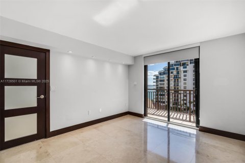 Condominio en venta en Miami, Florida, 2 dormitorios, 95.69 m2 № 1483236 - foto 9