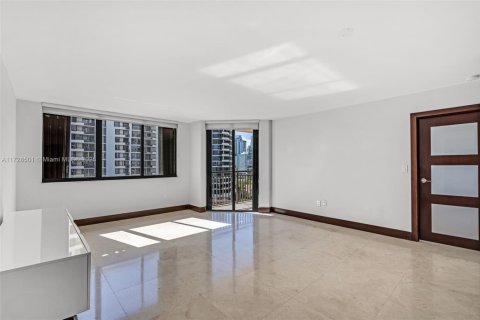 Condominio en venta en Miami, Florida, 2 dormitorios, 95.69 m2 № 1483236 - foto 4