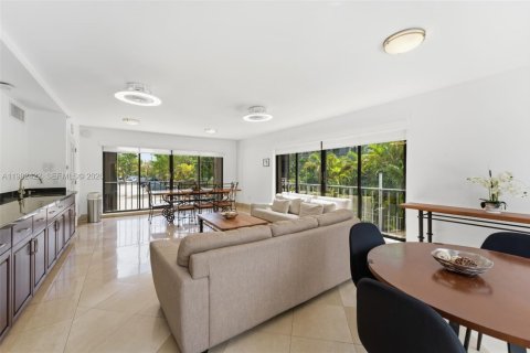 Condominio en venta en Key Biscayne, Florida, 2 dormitorios, 121.79 m2 № 2045253 - foto 14