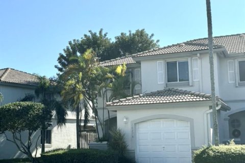 Снять в аренду таунхаус в Майами, Флорида 4 спальни, 154.87м2, № 1994232 - фото 4