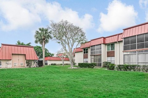 Copropriété à vendre à Royal Palm Beach, Floride: 2 chambres, 101.08 m2 № 2146676 - photo 28