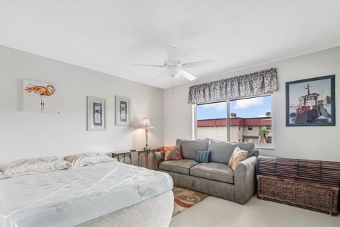 Copropriété à vendre à Royal Palm Beach, Floride: 2 chambres, 101.08 m2 № 2146676 - photo 13