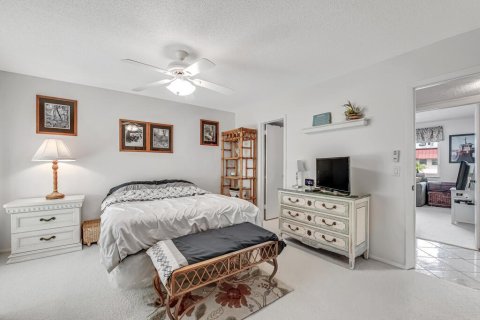 Copropriété à vendre à Royal Palm Beach, Floride: 2 chambres, 101.08 m2 № 2146676 - photo 12