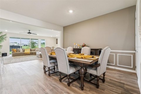 Casa en venta en Winter Garden, Florida, 5 dormitorios, 398.83 m2 № 1906232 - foto 4