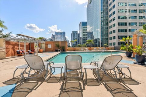 Condo in Orlando, Florida, 2 bedrooms  № 1804888 - photo 30