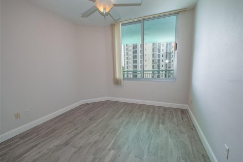 Condo in Orlando, Florida, 2 bedrooms  № 1804888 - photo 21