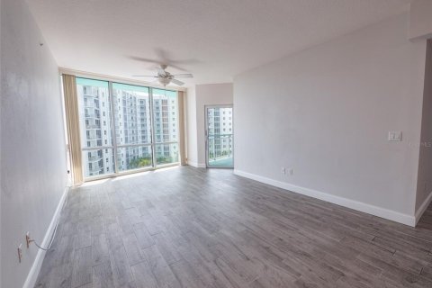 Condo in Orlando, Florida, 2 bedrooms  № 1804888 - photo 20