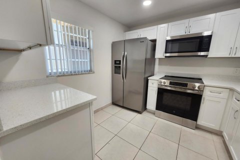 Condo in Boynton Beach, Florida, 2 bedrooms № 2182191 - photo 6