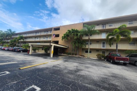 Condo in Boynton Beach, Florida, 2 bedrooms  № 2182191